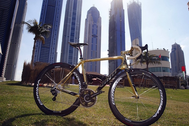 The bicycle of Vinokourov before the 2016 Dubai Tour
