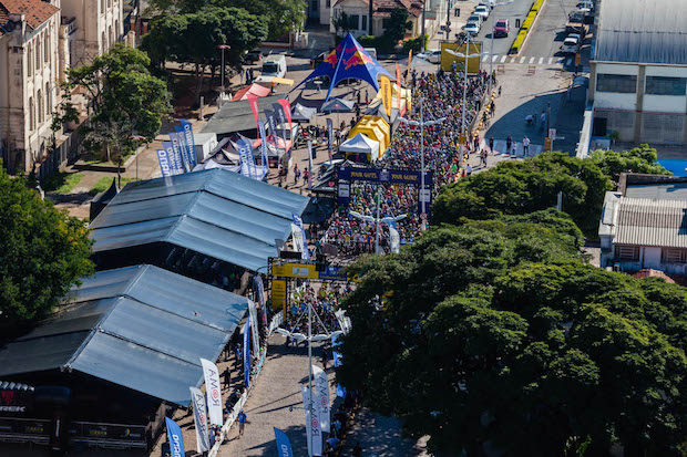 Estrutura montada na praça central da cidade Foto: Ney Evangelista/Festival Brasil Ride